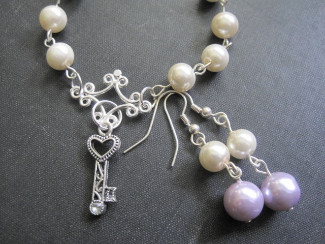 Pearls Heart Key Rosary Style Charm Bracelet Earring Set Vamps Pearls Heart Key Rosary Style Charm Bracelet Earring Set