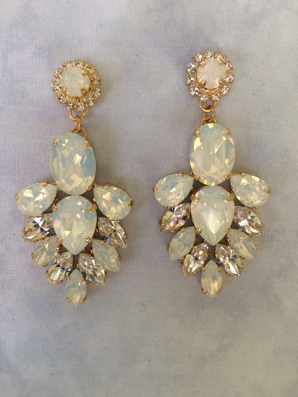 White Opal Crystal Bridal Statement Earrings White Opal Crystal Bridal Statement Earrings