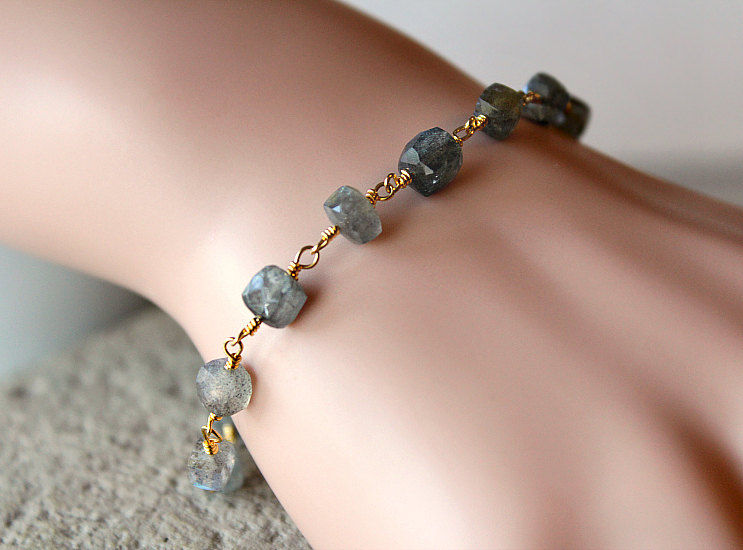 Laboradite Stone Bracelet Grey Gemstone Gold Vermeil Blue Wire Wred Beaded Laboradite Stone Bracelet Grey Gemstone Gold Vermeil Blue Wire Wred Beaded