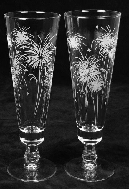 Fireworks Wedding Decor Personalized Toasting Flutes Etched