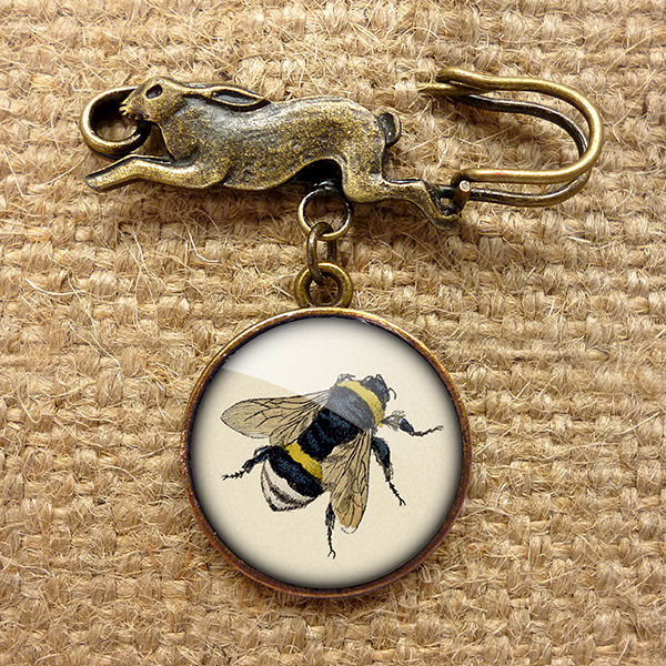 Pity, vintage bee pin Similar. Yes, vintage bee pin Exaggerate