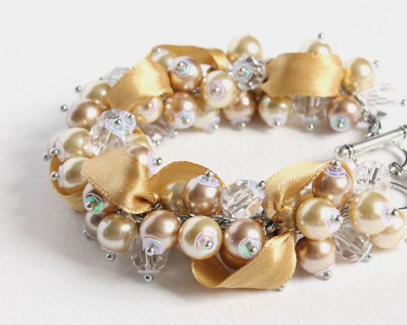 Champagne Gold Bridesmaid Cer Bracelet And Earrings Set Cissy Champagne Gold Bridesmaid Cer Bracelet And Earrings Set Cissy Pixie
