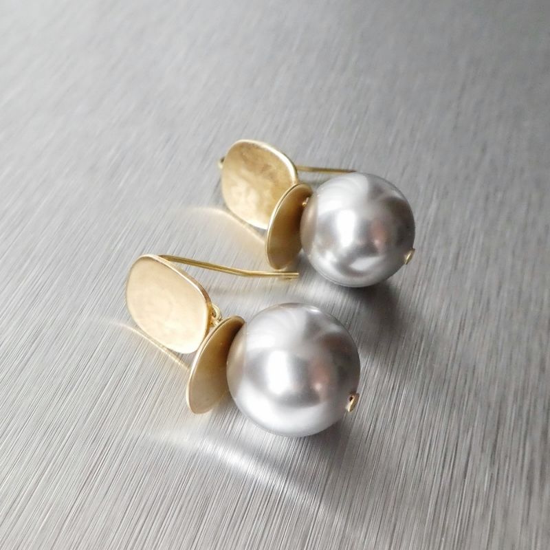 Marjorie Baer Rounded Square With Flat Disc And Grey Pearl Earrings Marjorie Baer Rounded Square With Flat Disc And Grey Pearl Earrings Product Image
